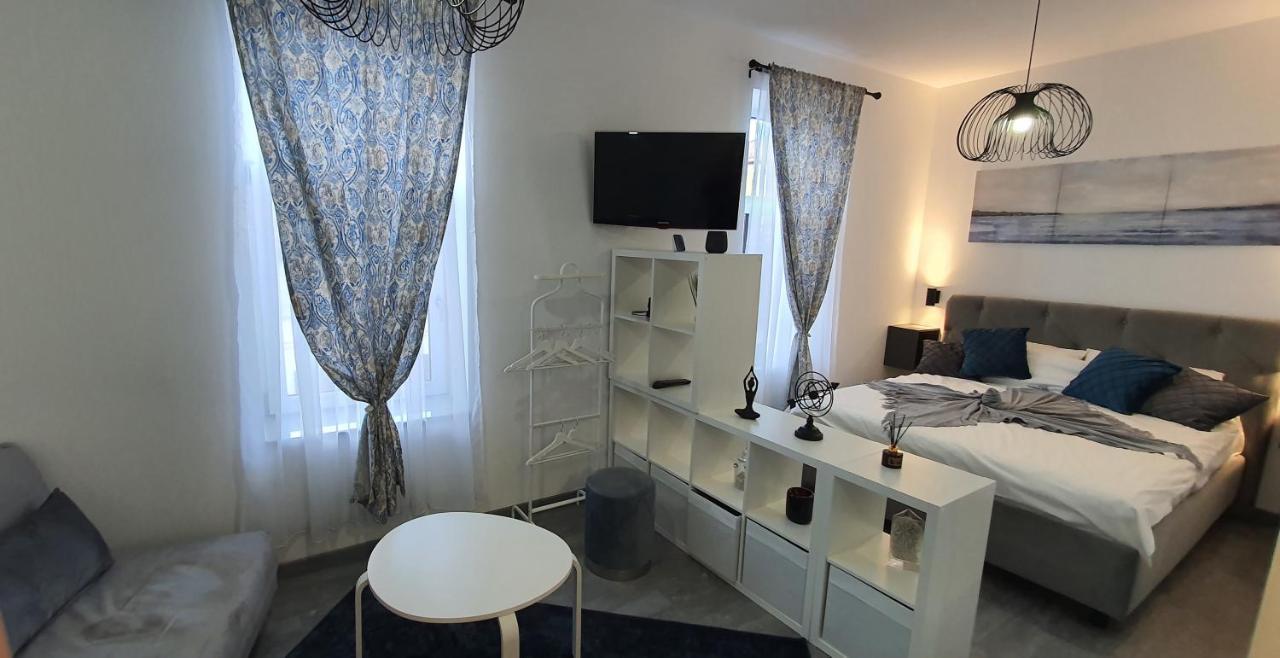 First Studio24 Брашов Экстерьер фото